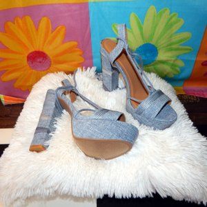 Charlotte Russe Beat-117 Blue Denim Platform Sandals, Size 7